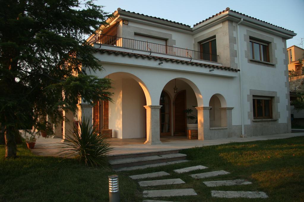Villa Montjuic Gerona Exterior foto